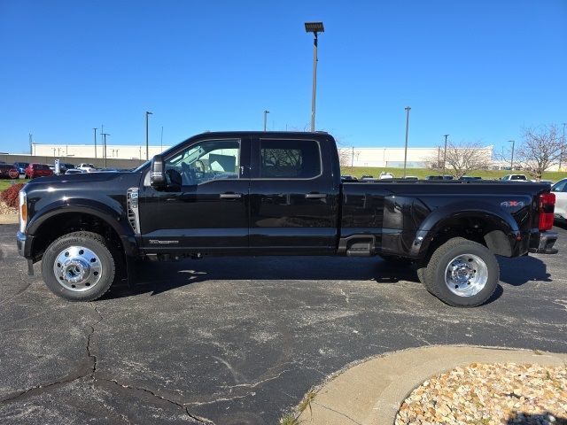 2024 Ford F-450 XLT