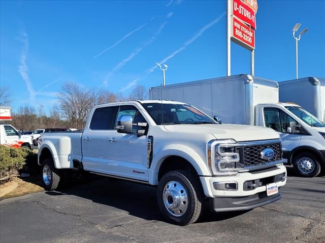 2024 Ford F-450 Platinum