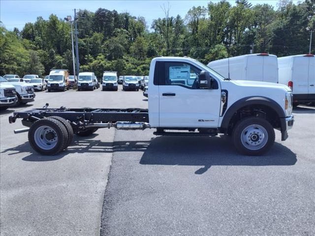 2024 Ford F-550 XL