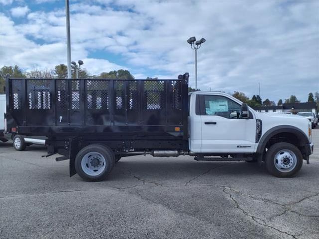 2024 Ford F-550 XL