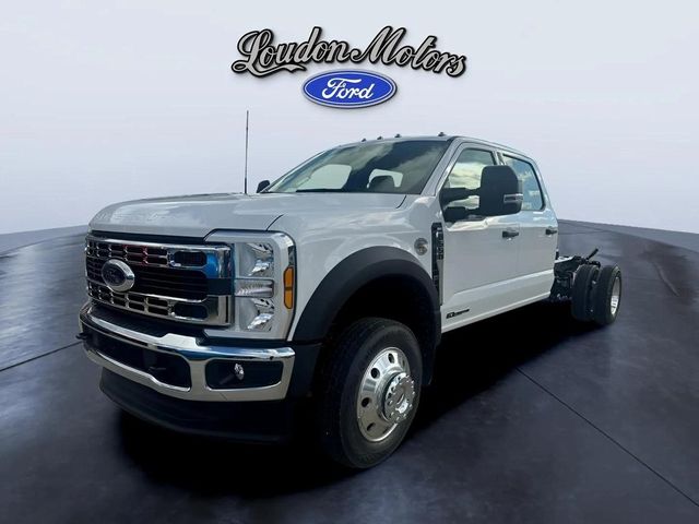 2024 Ford F-550 