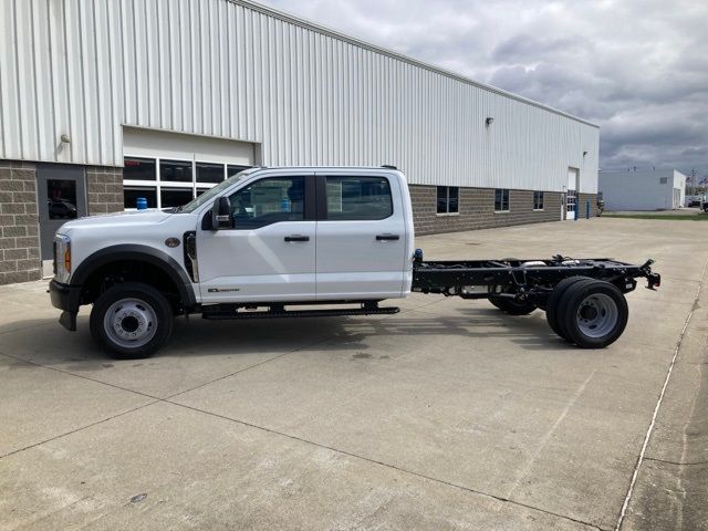 2024 Ford F-550 