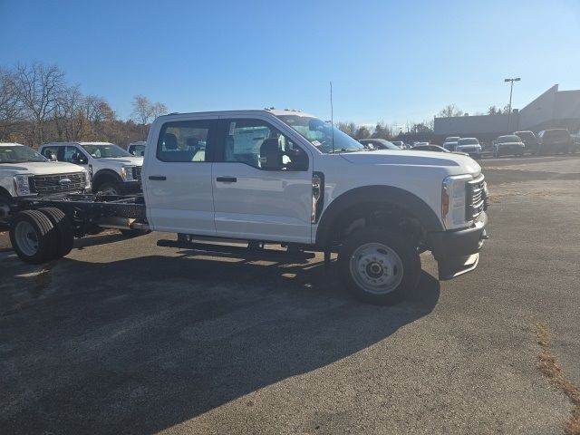 2024 Ford F-550 