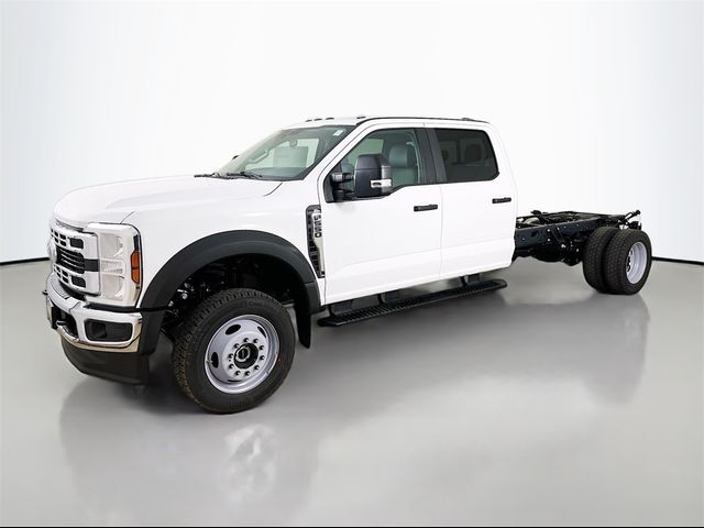 2024 Ford F-550 