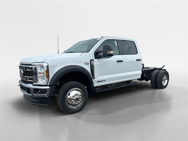 2024 Ford F-550 