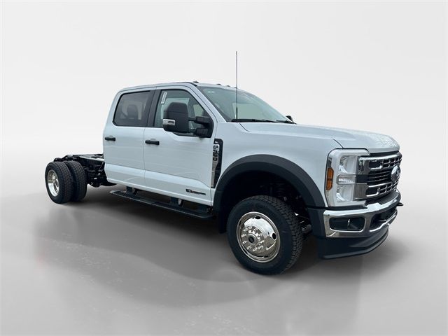 2024 Ford F-550 