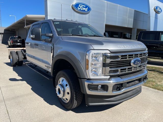 2024 Ford F-550 