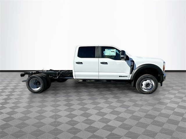 2024 Ford F-550 