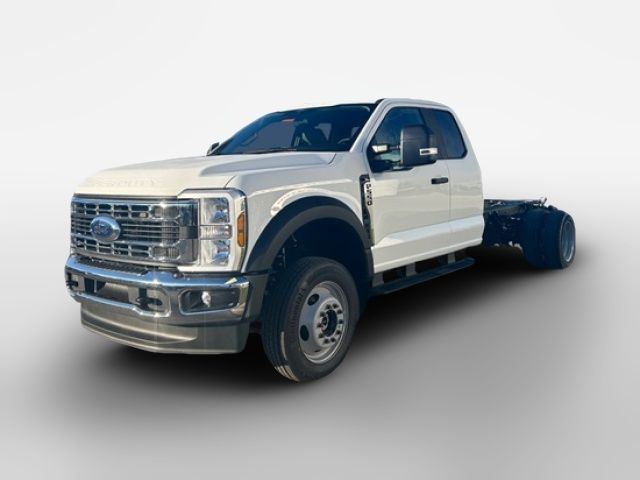 2024 Ford F-550 