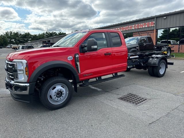 2024 Ford F-550 