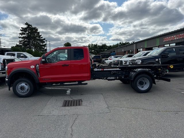 2024 Ford F-550 