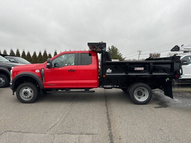 2024 Ford F-550 