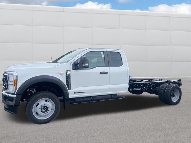 2024 Ford F-550 XL