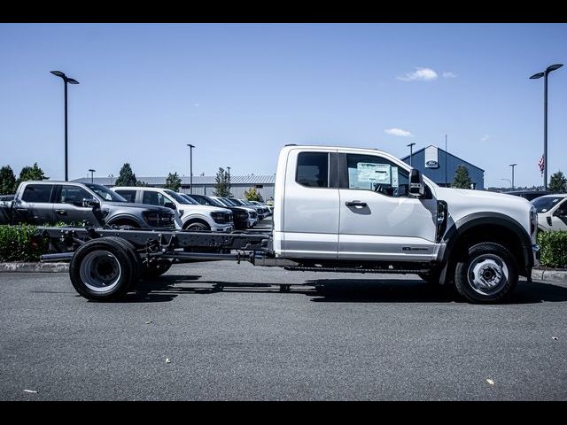 2024 Ford F-550 