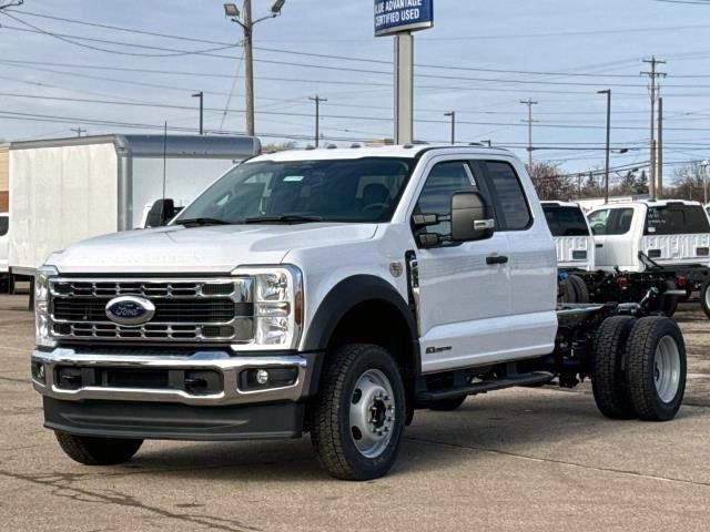 2024 Ford F-550 