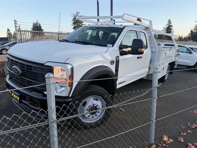 2024 Ford F-550 