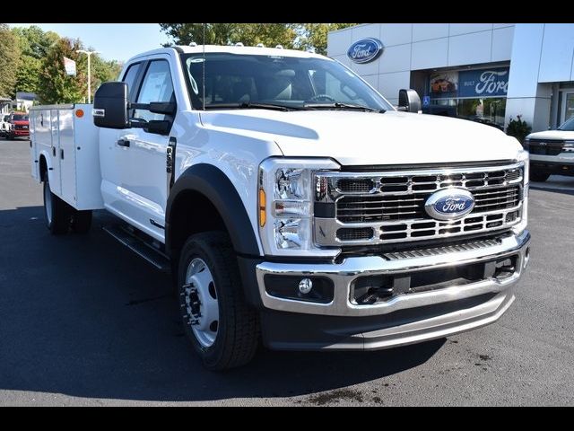 2024 Ford F-550 XL