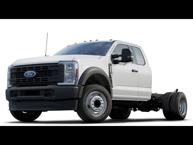 2024 Ford F-550 