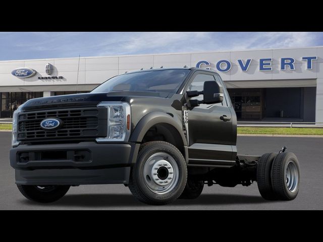 2024 Ford F-550 