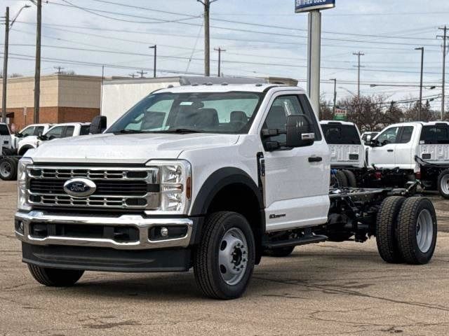 2024 Ford F-550 