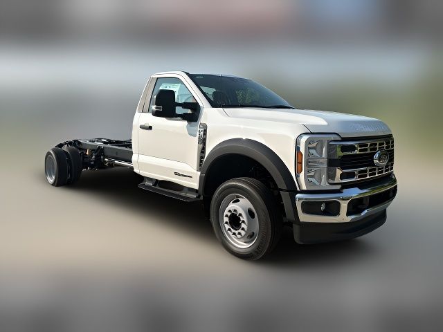 2024 Ford F-550 