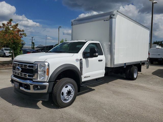 2024 Ford F-550 