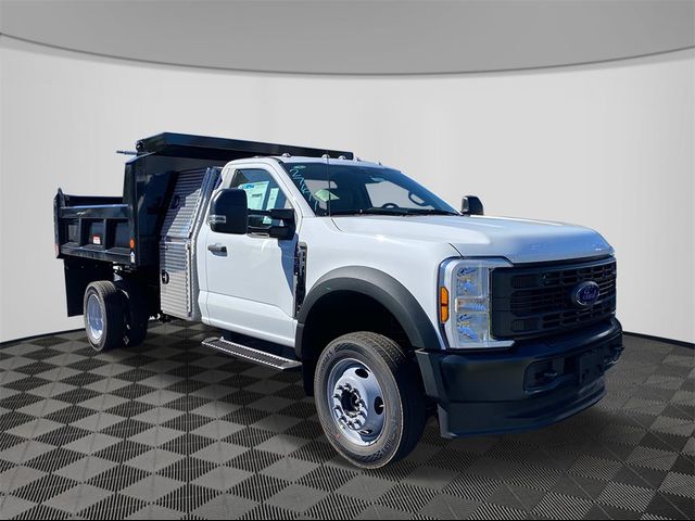 2024 Ford F-550 