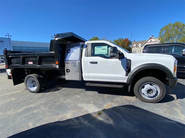 2024 Ford F-550 