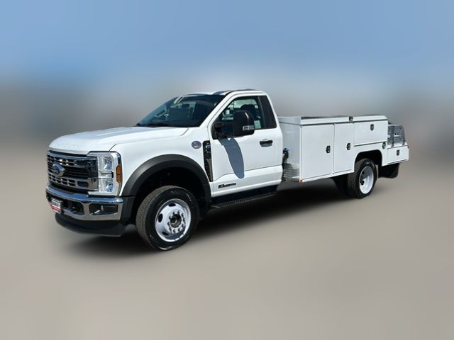 2024 Ford F-550 