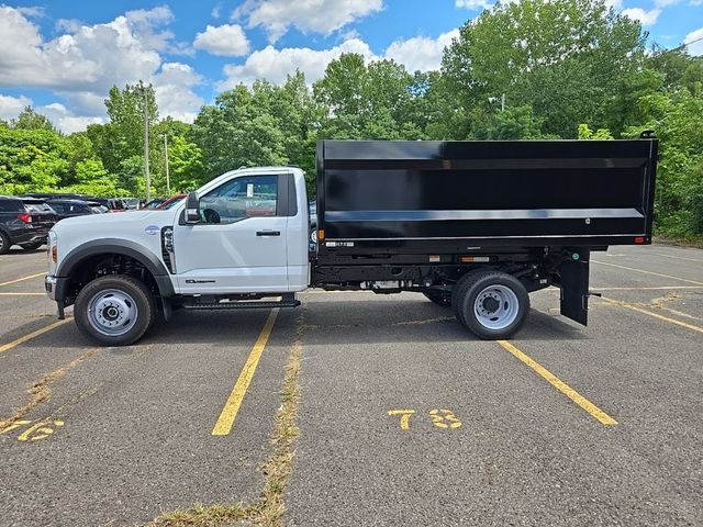 2024 Ford F-550 