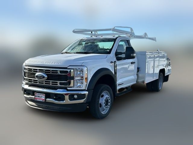 2024 Ford F-550 