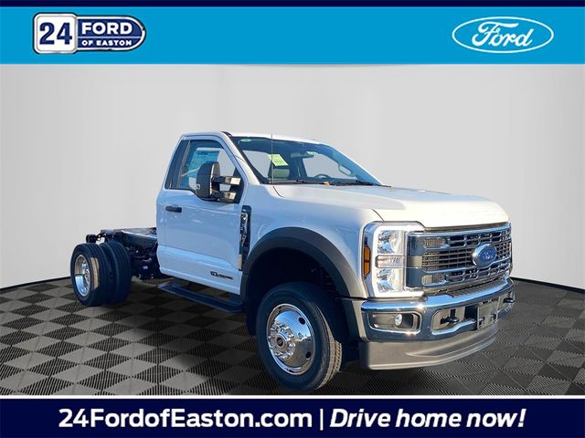 2024 Ford F-550 