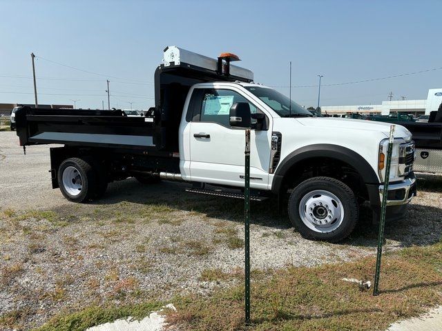 2024 Ford F-550 