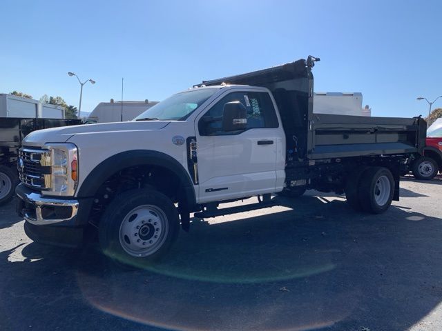 2024 Ford F-550 