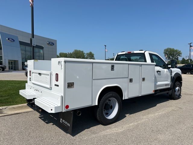 2024 Ford F-550 