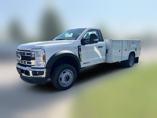 2024 Ford F-550 