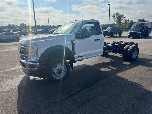 2024 Ford F-550 XL