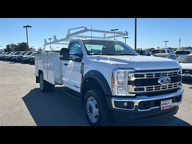 2024 Ford F-550 