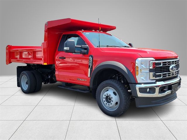 2024 Ford F-550 