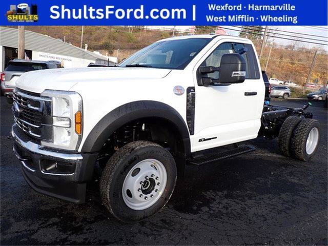 2024 Ford F-550 