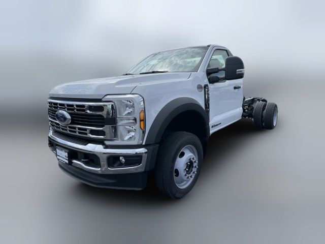 2024 Ford F-550 