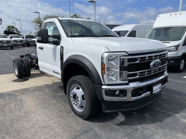 2024 Ford F-550 