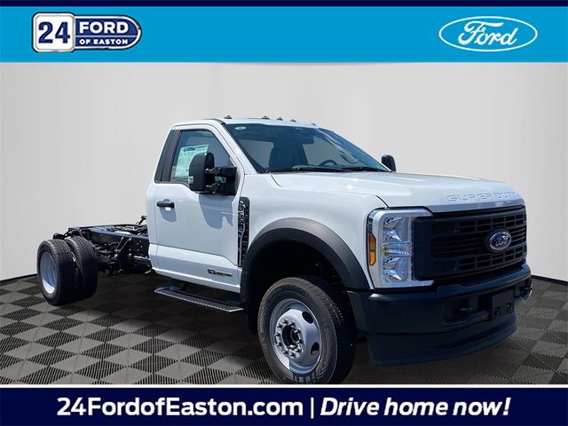 2024 Ford F-550 