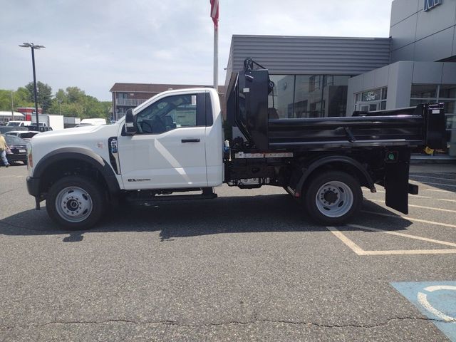 2024 Ford F-550 