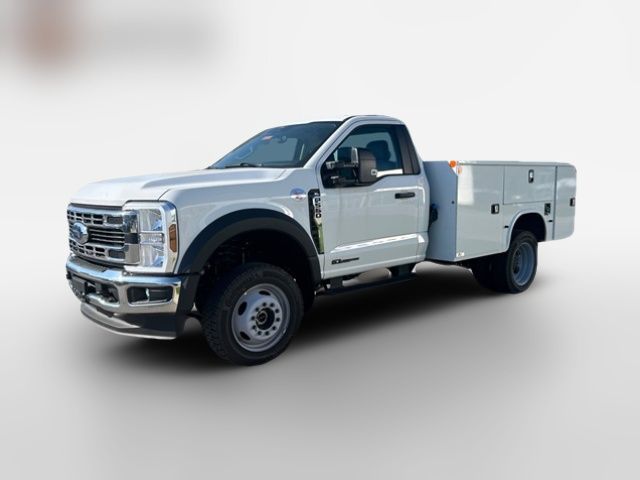 2024 Ford F-550 