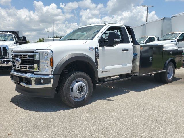 2024 Ford F-550 