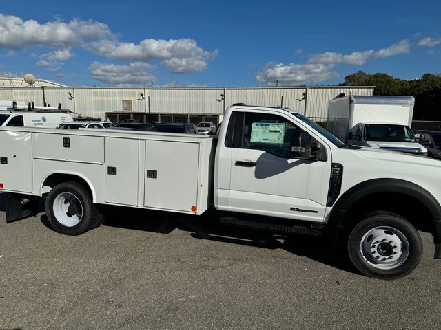 2024 Ford F-550 XL