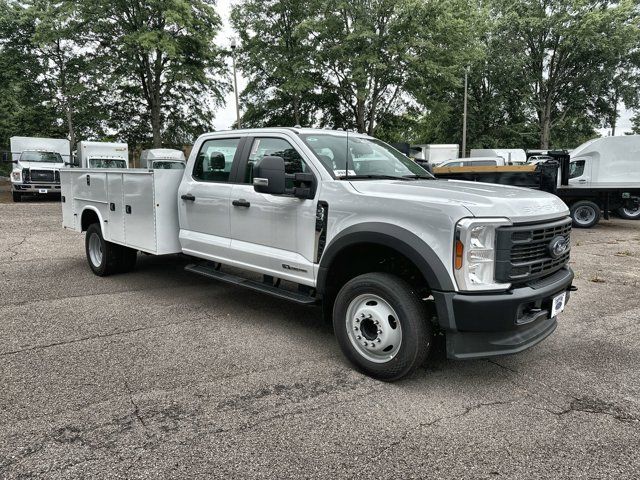 2024 Ford F-550 