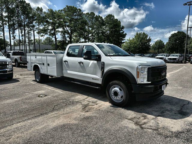 2024 Ford F-550 