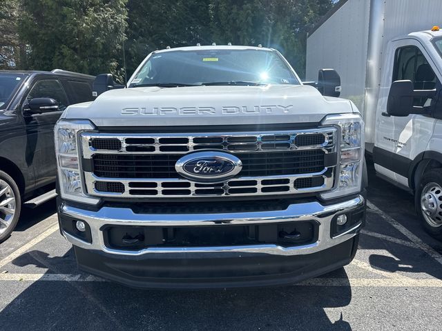 2024 Ford F-550 XL